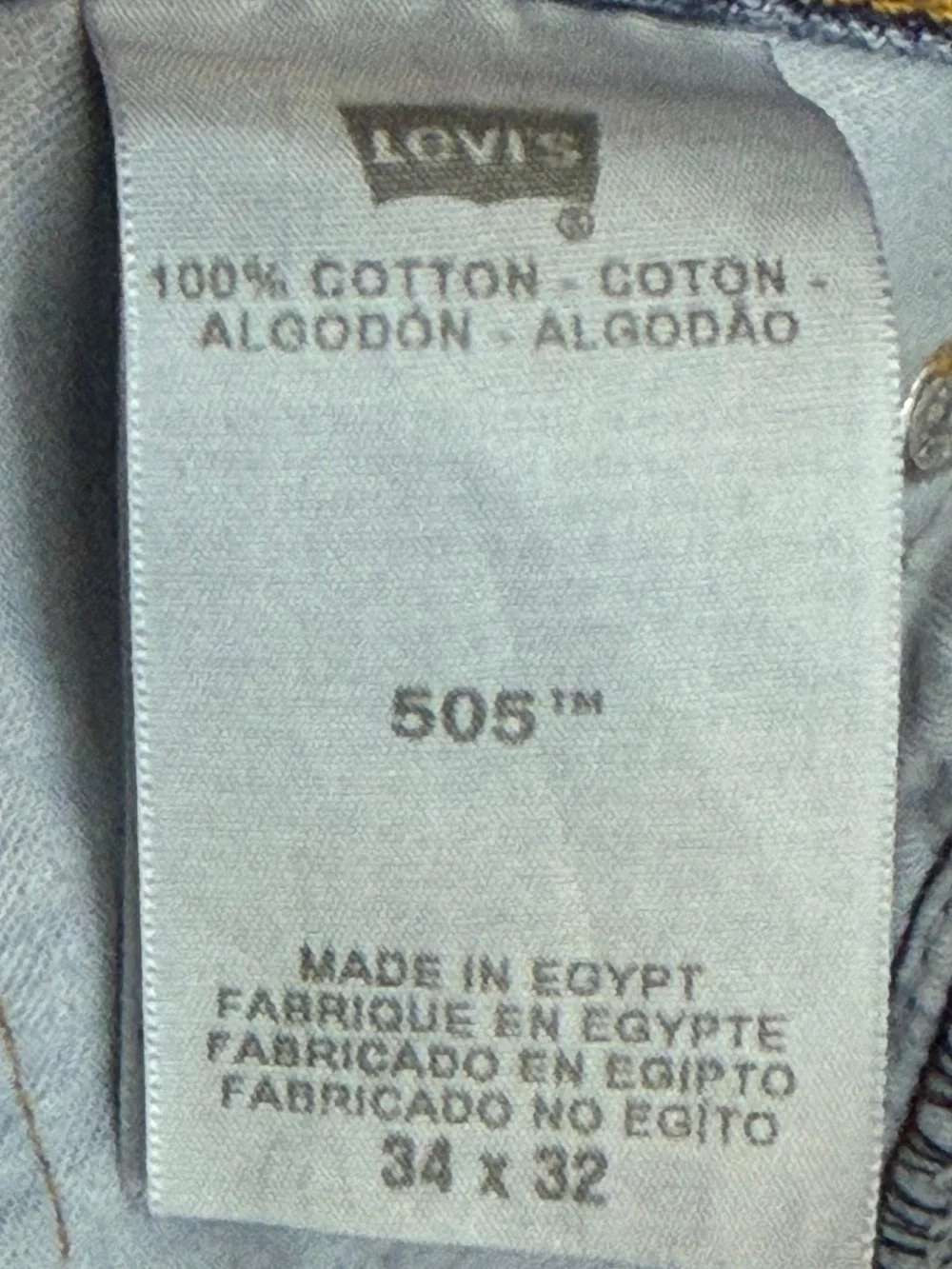 Levi’s 505 Men’s 34x32 Straight Leg Jeans Medium Wash 100% Cotton